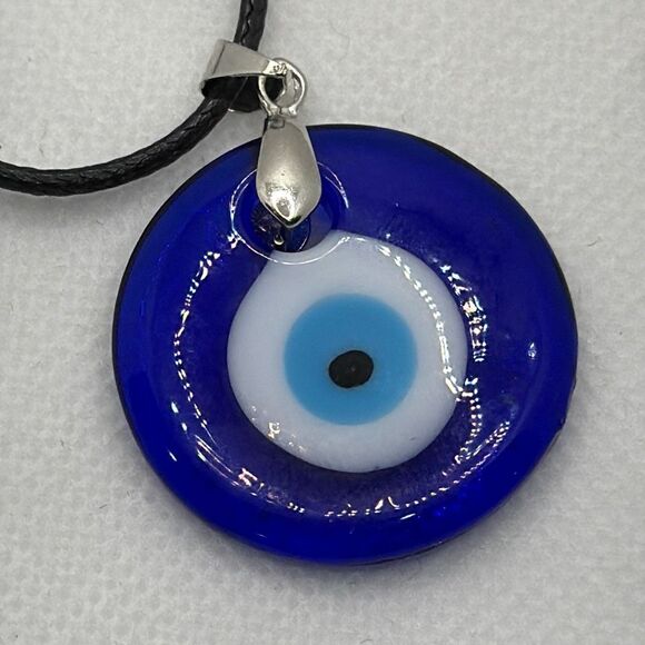 NWOT Glass Turkish eye with wax cord - Picture 2 of 4